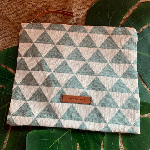 Haiti Design Co: Triangle Zip Travel Pouch